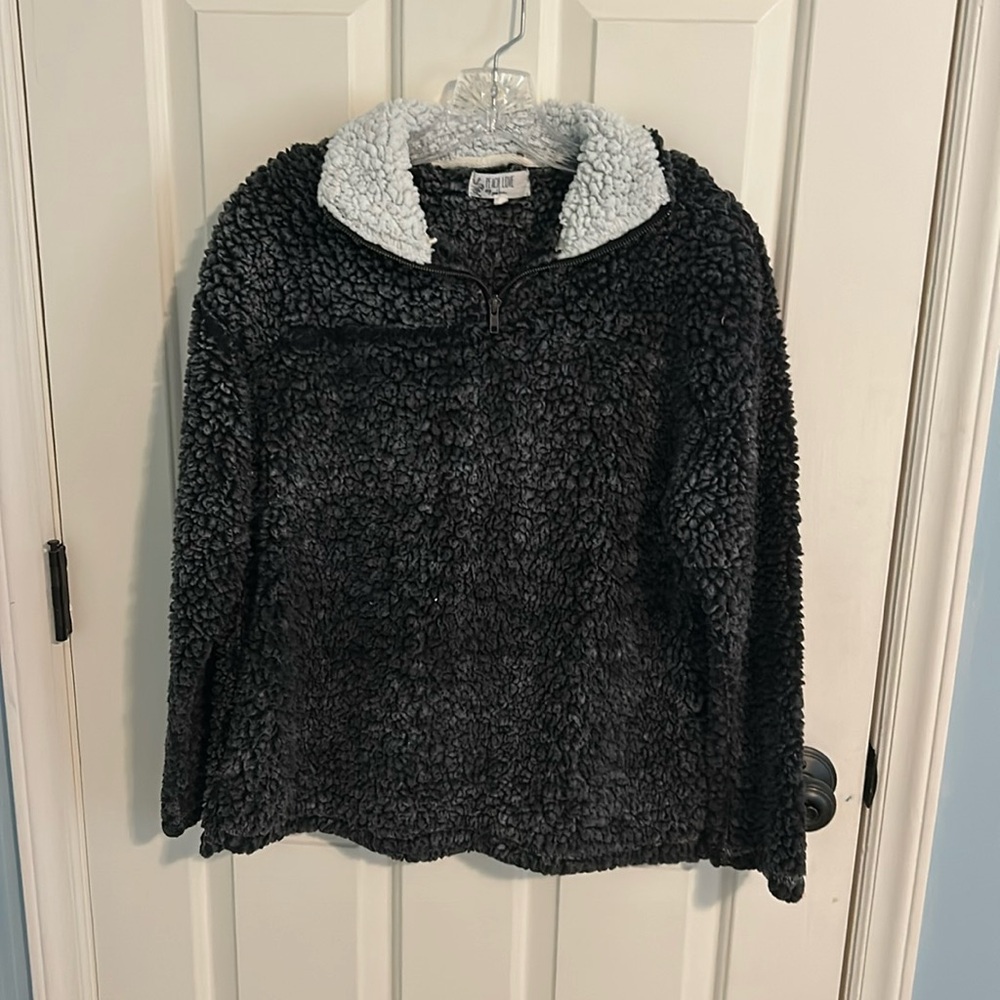 Fuzzy quarter zip